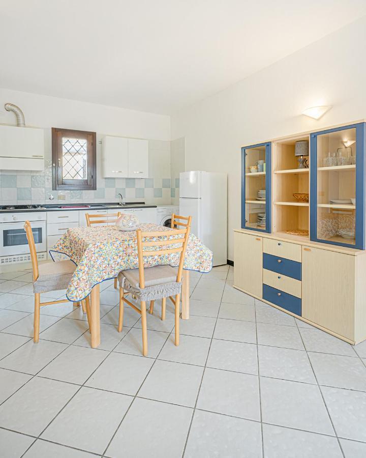 Ambra Holiday Rooms Сан Теодоро Екстериор снимка